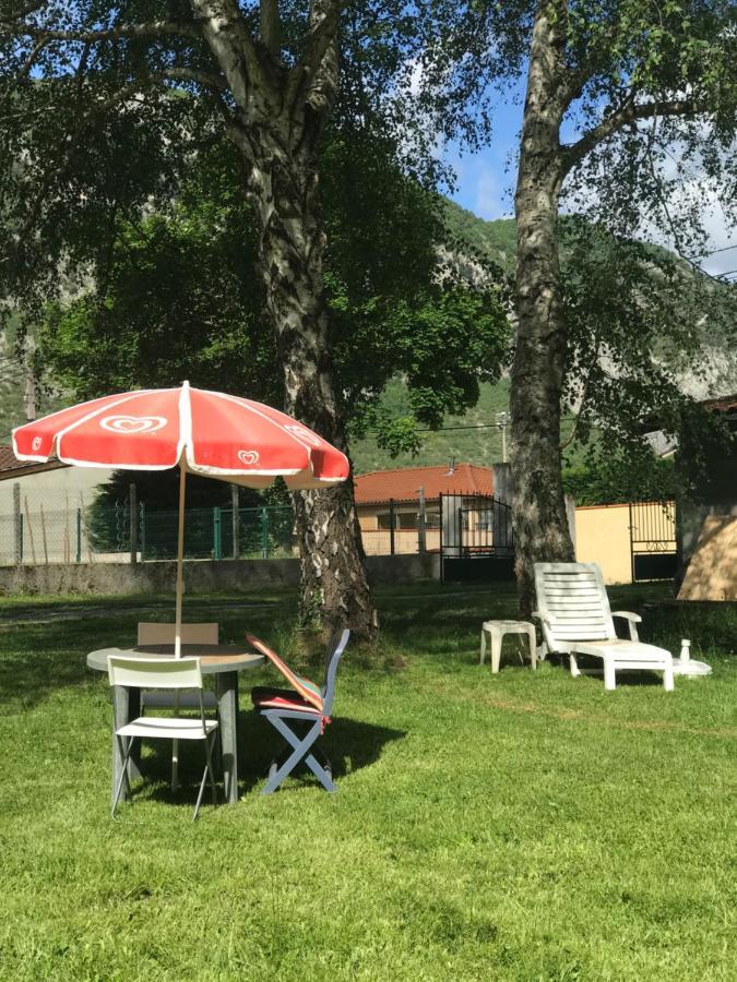 Appartement A Tarascon Sur Ariege Le Sabart מראה חיצוני תמונה